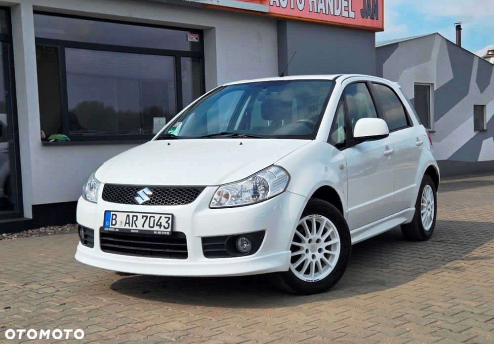 Suzuki SX4 - 1
