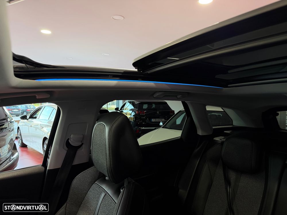 Peugeot 3008 PureTech 130 Stop & Start GPF EAT8 Active Business-Pack - 13