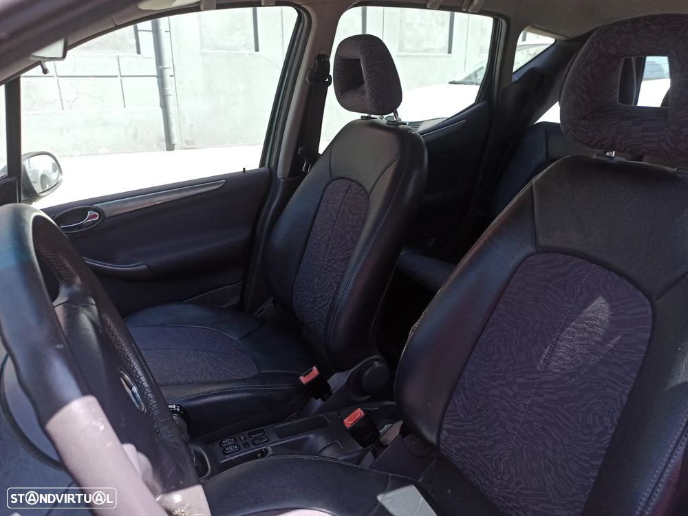 Mercedes-Benz A 140 Avantgarde - 7