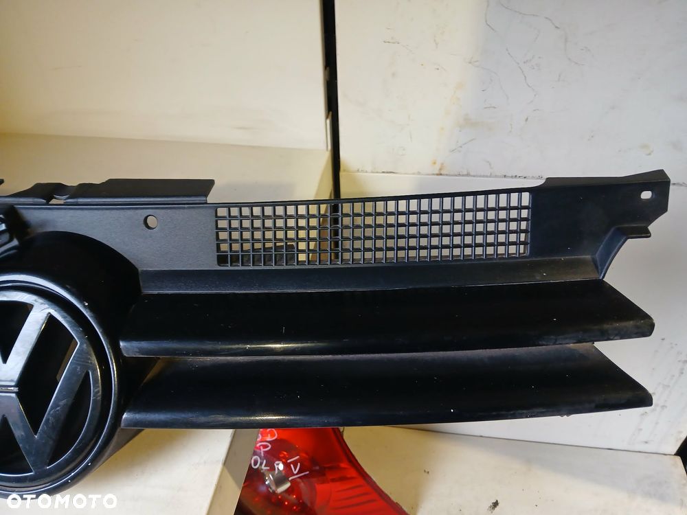 Volkswagen Golf IV Grill - 2