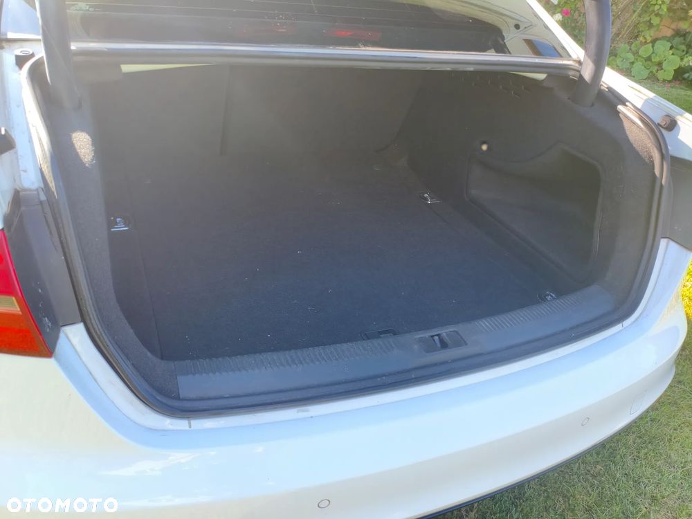 Audi A4 Limousine 2.0 TDI Quattro - 16