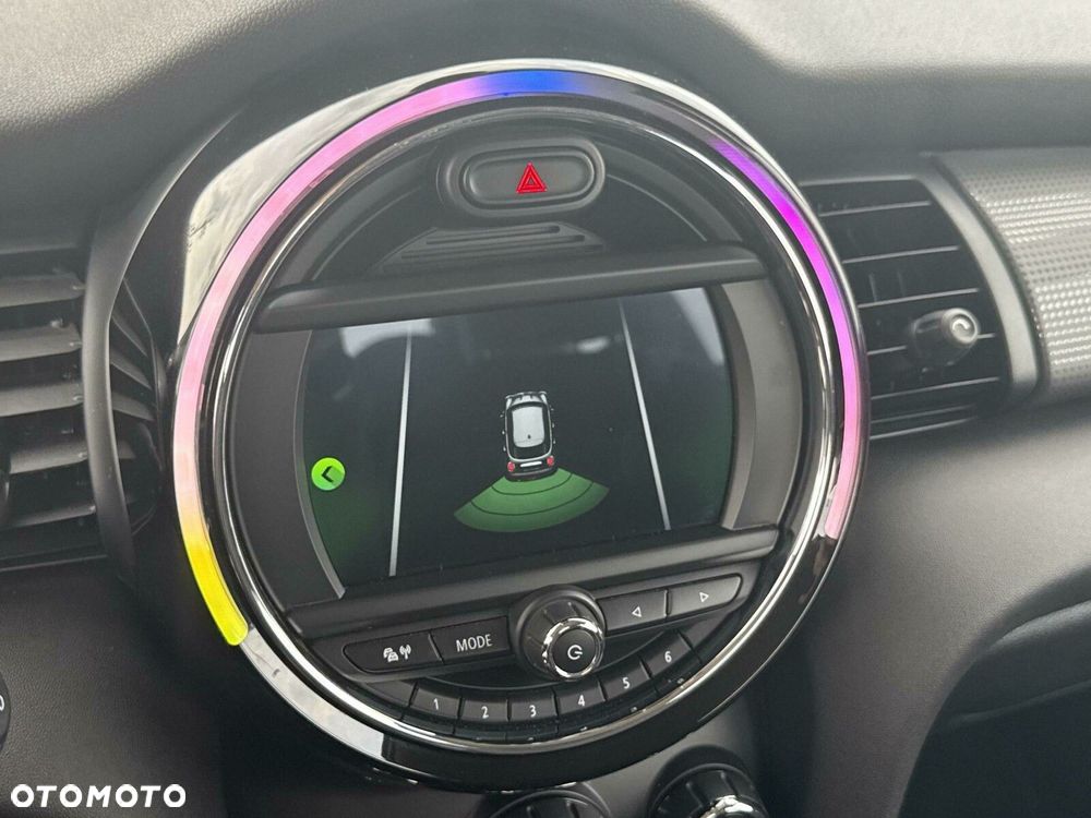 MINI Cooper Standard - 14