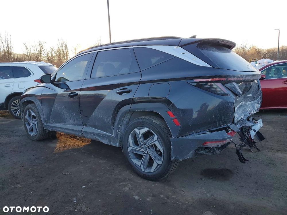 Hyundai Tucson - 2