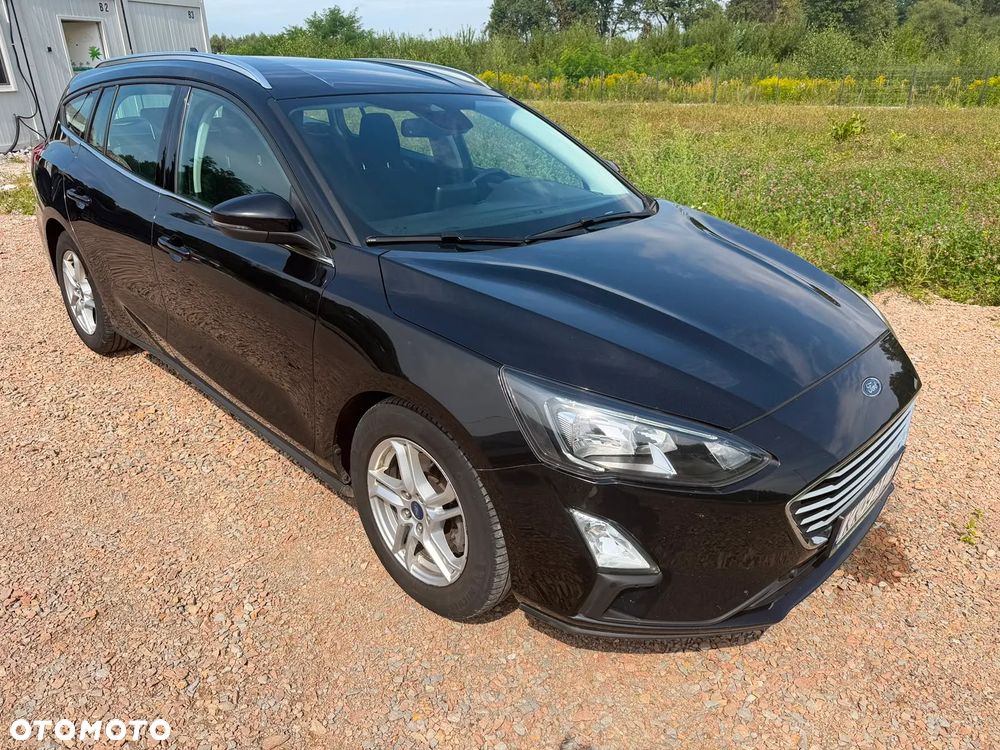 Ford Focus 1.0 EcoBoost Titanium - 2