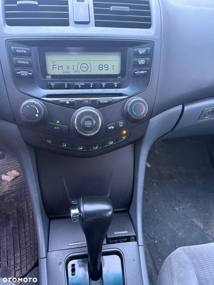 Honda Accord 2.4 i Automatik Executive - 8