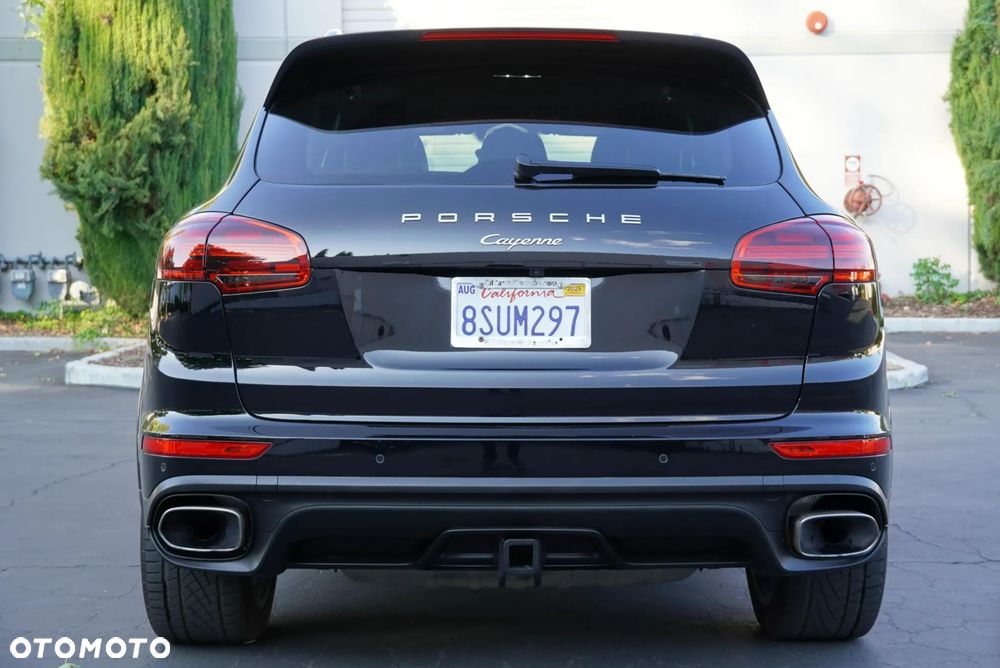 Porsche Cayenne Standard - 5