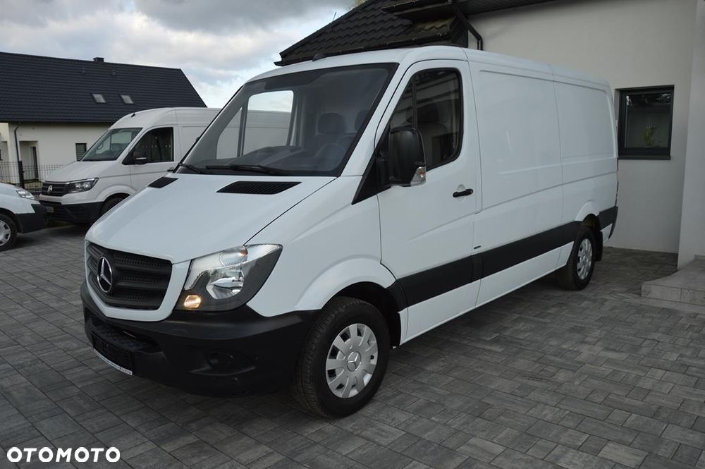 Mercedes-Benz Sprinter - 7