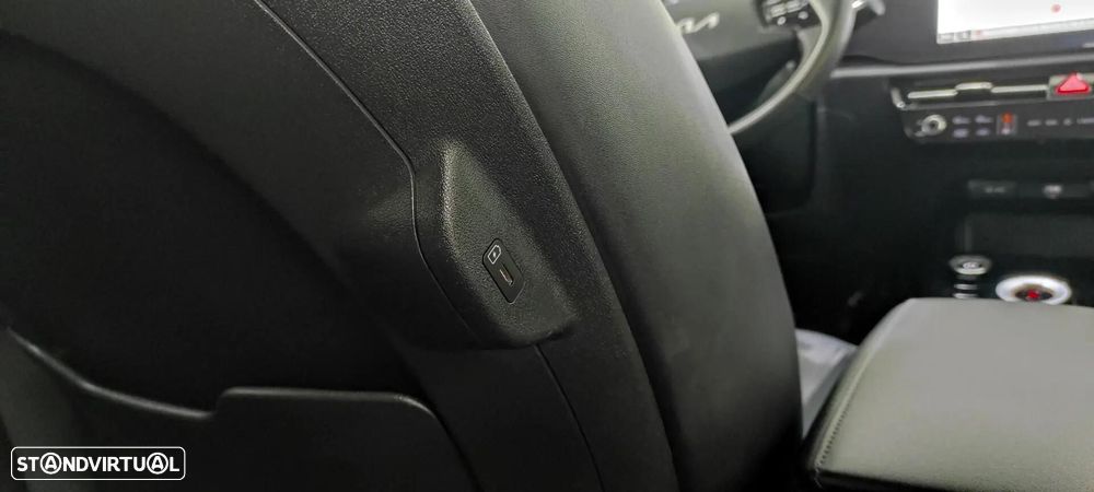 Kia Niro EV 64kWh Tech - 36
