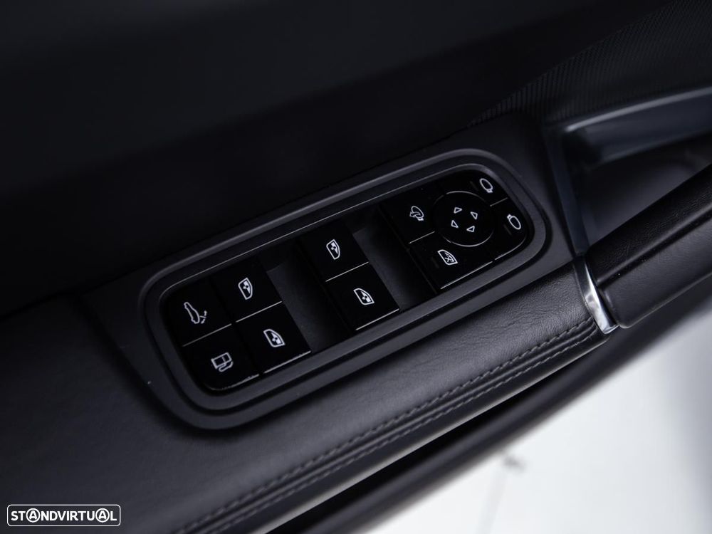 Porsche Cayenne Coupé Turbo S E-Hybrid - 16