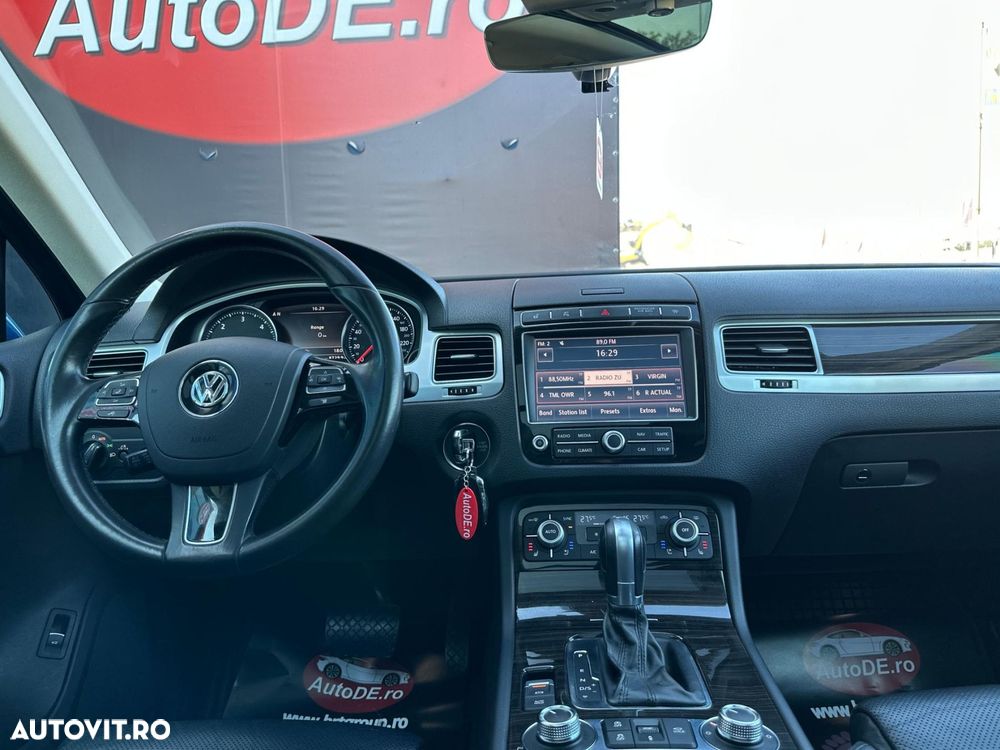 Volkswagen Touareg - 7