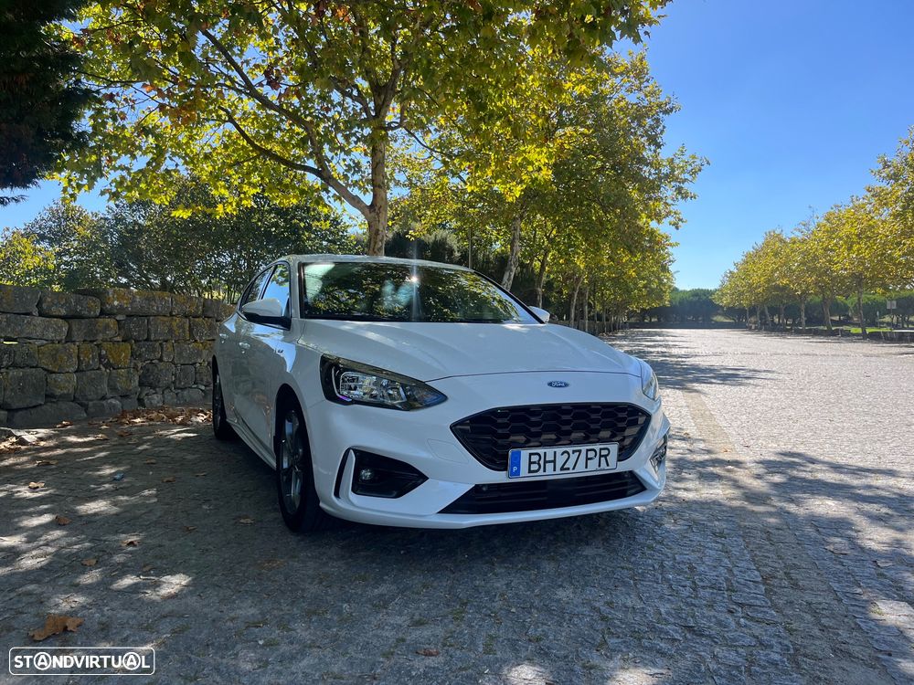 Ford Focus 1.0 EcoBoost Hybrid Aut. ST-LINE - 2