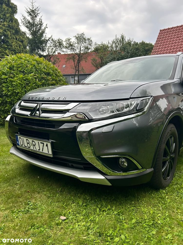 Mitsubishi Outlander 2.0 4WD CVT Diamant+ - 1