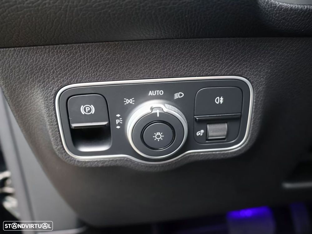 Mercedes-Benz EQB 350 4Matic - 12