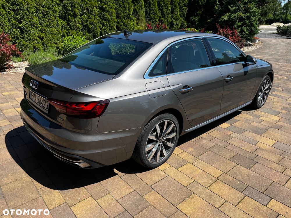 Audi A4 Limousine 40 TFSI quattro S tronic - 5