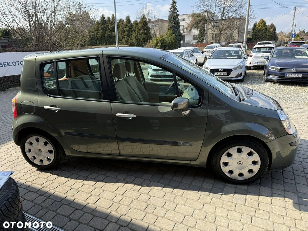 Renault Modus 1.6 16V Privilege - 5