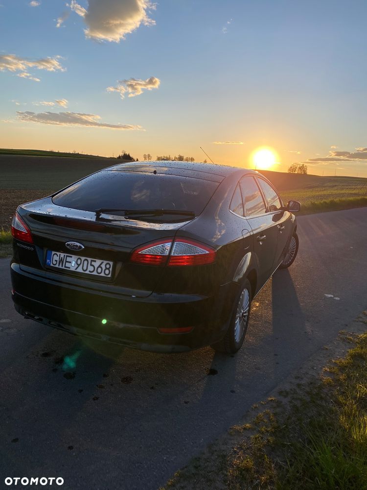 Ford Mondeo 1.8 TDCi Titanium - 1