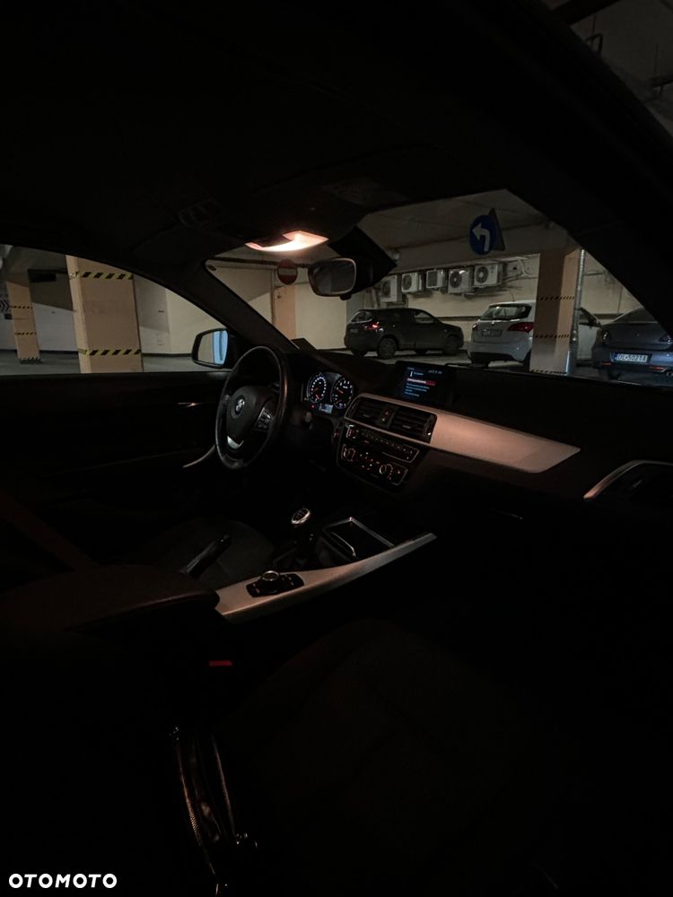 BMW Seria 1 118i - 13
