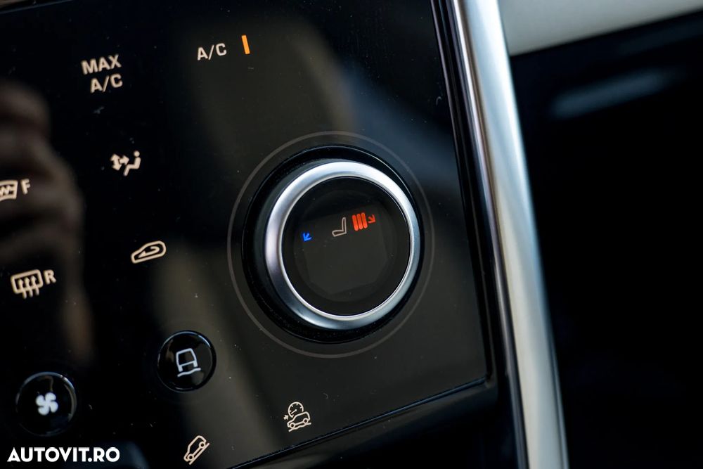 Land Rover Discovery Sport 2.0 D165 R-Dynamic MHEV SE - 20