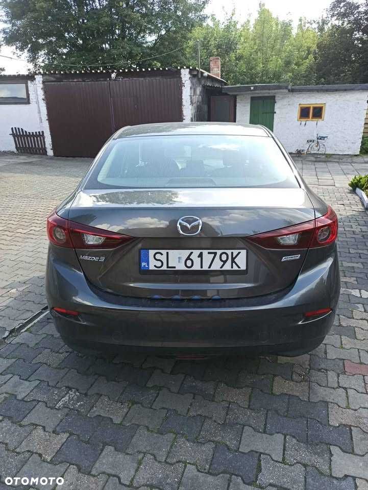 Mazda 3 - 4