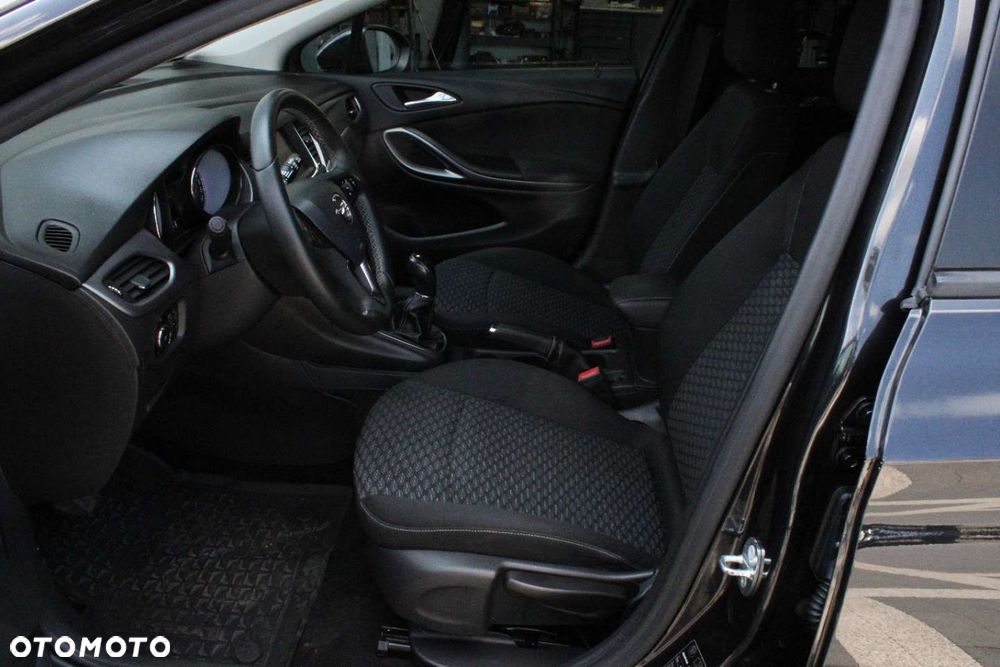 Opel Astra - 17