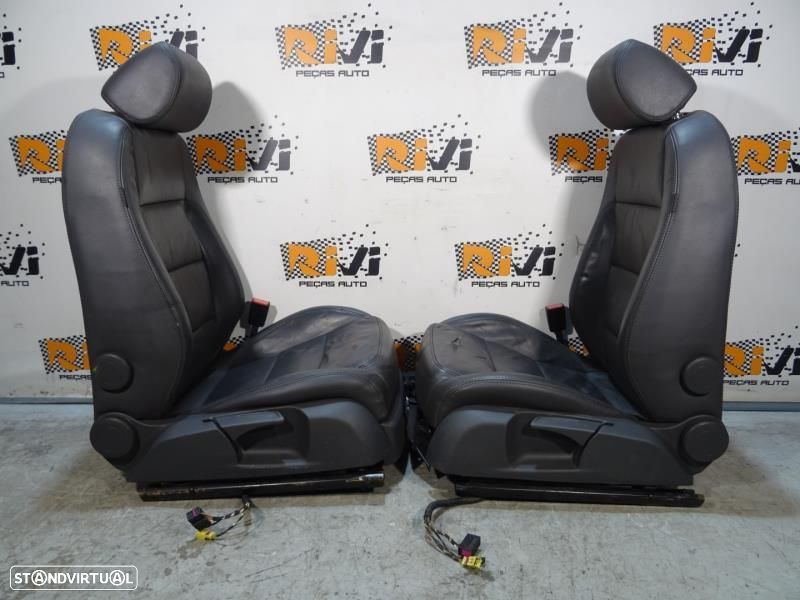 Bancos Frontais Volkswagen Jetta 3 em Pele - 8