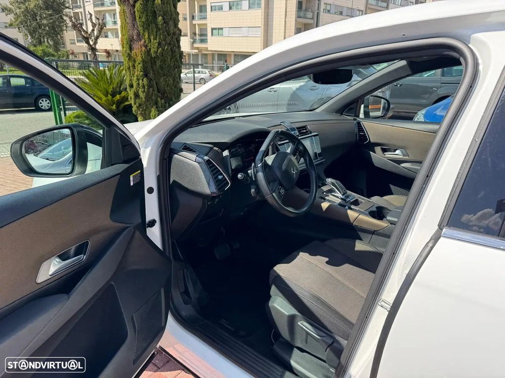 DS DS7 Crossback 1.5 BlueHDi Performance Line EAT8 - 12