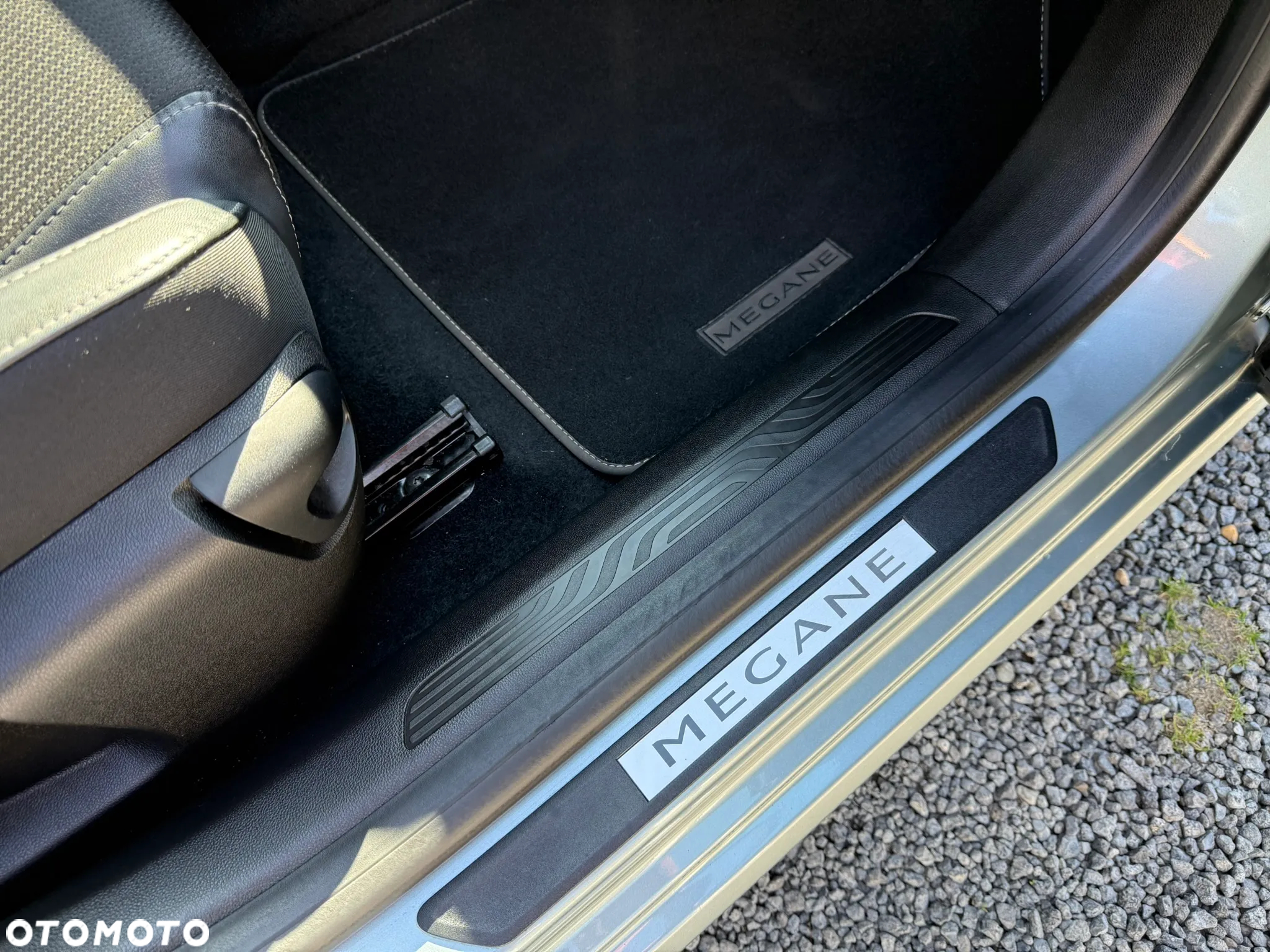Renault Megane 1.6 E-TECH Plug-In Intens - 20