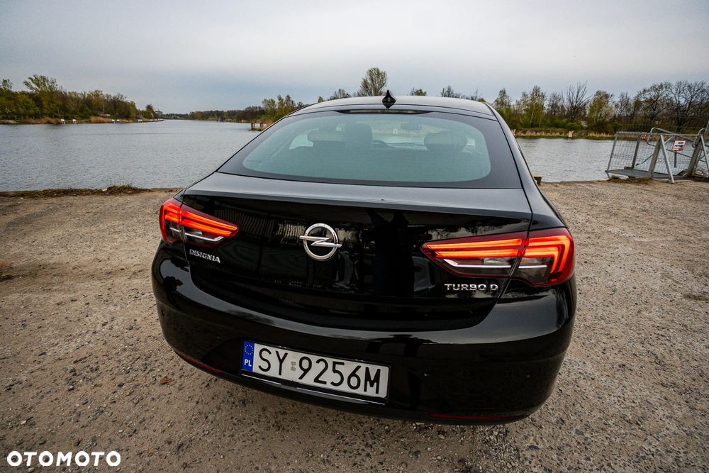 Opel Insignia 1.6 CDTI Cosmo ecoFLEX S&S - 22