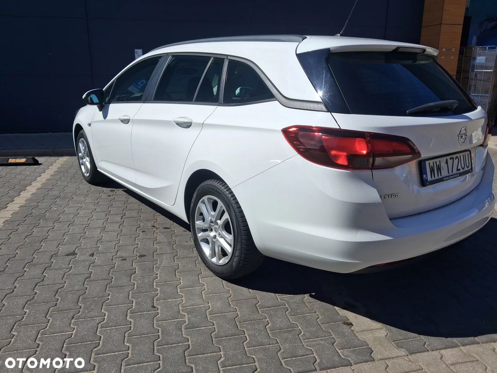 Opel Astra 1.0 T Dynamic S&S - 2