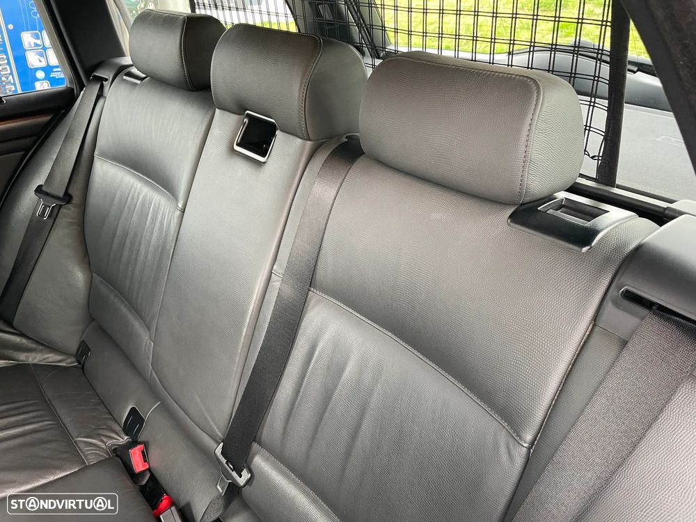 BMW 320 d Touring - 16