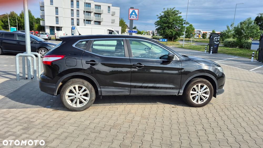 Nissan Qashqai 1.2 DIG-T N-Connecta - 5