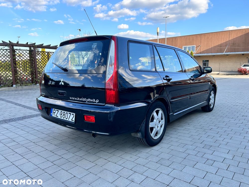 Mitsubishi Lancer - 3