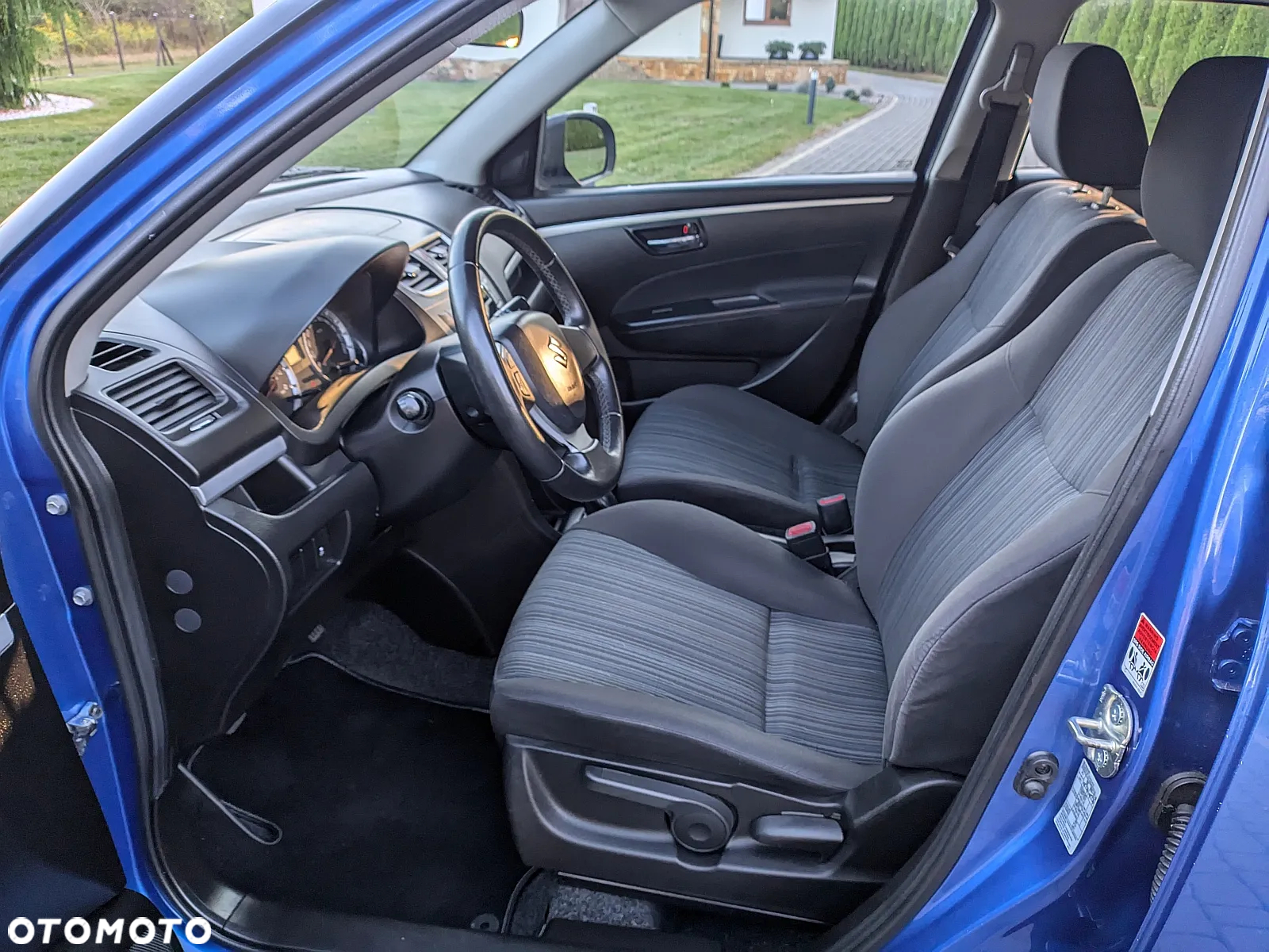 Suzuki Swift 1.2 Club - 11