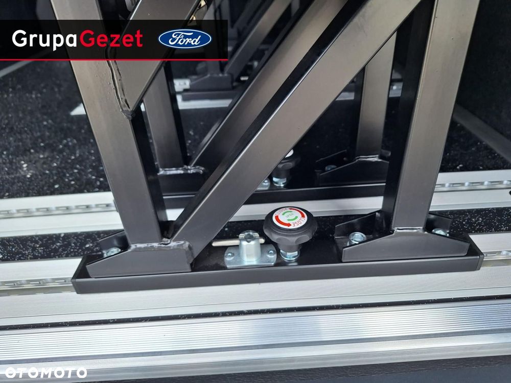 Ford Transit Custom - 19