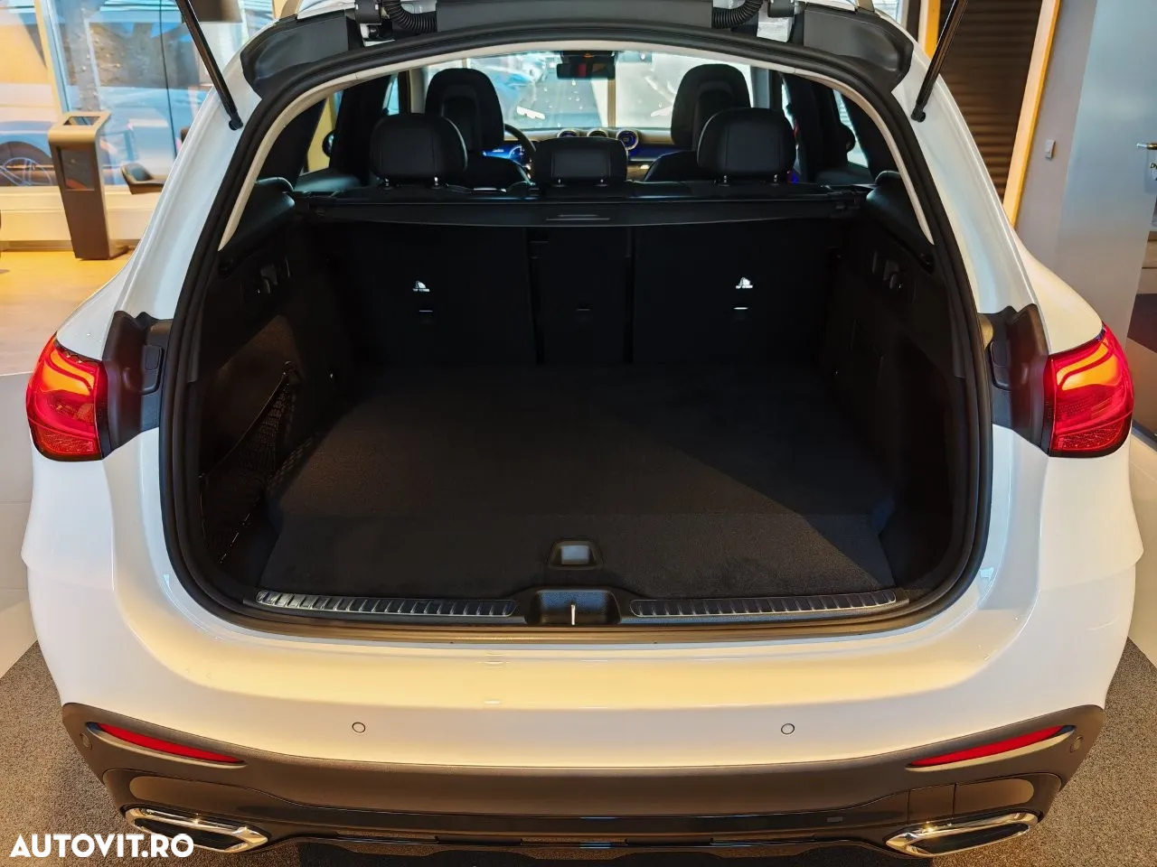 Mercedes-Benz GLC 300 e 4MATIC - 15