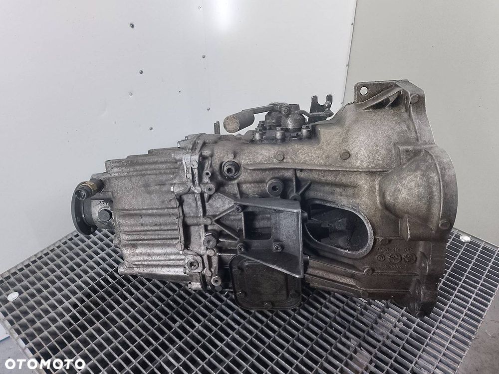 SKRZYNIA BIEGÓW MANUALNA IVECO DAILY III 6S380 3.0 HPI - 3