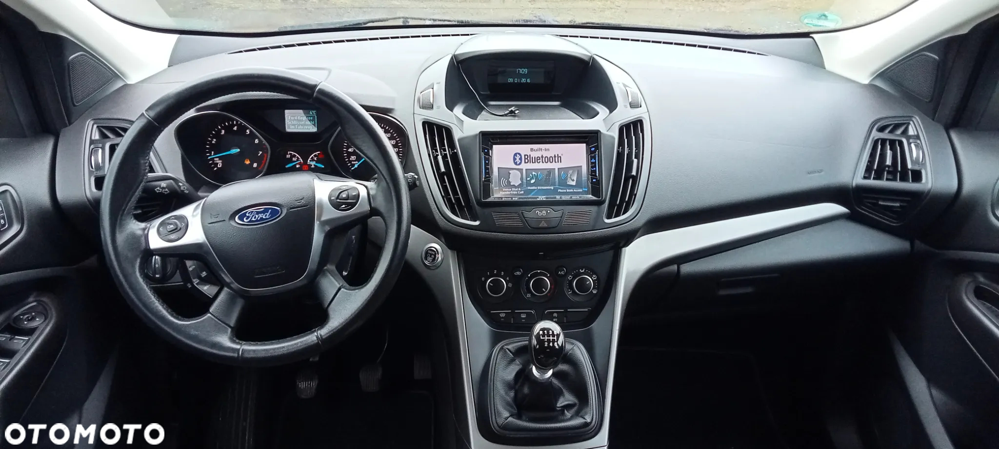 Ford Kuga 1.5 EcoBoost 2x4 SYNC - 17