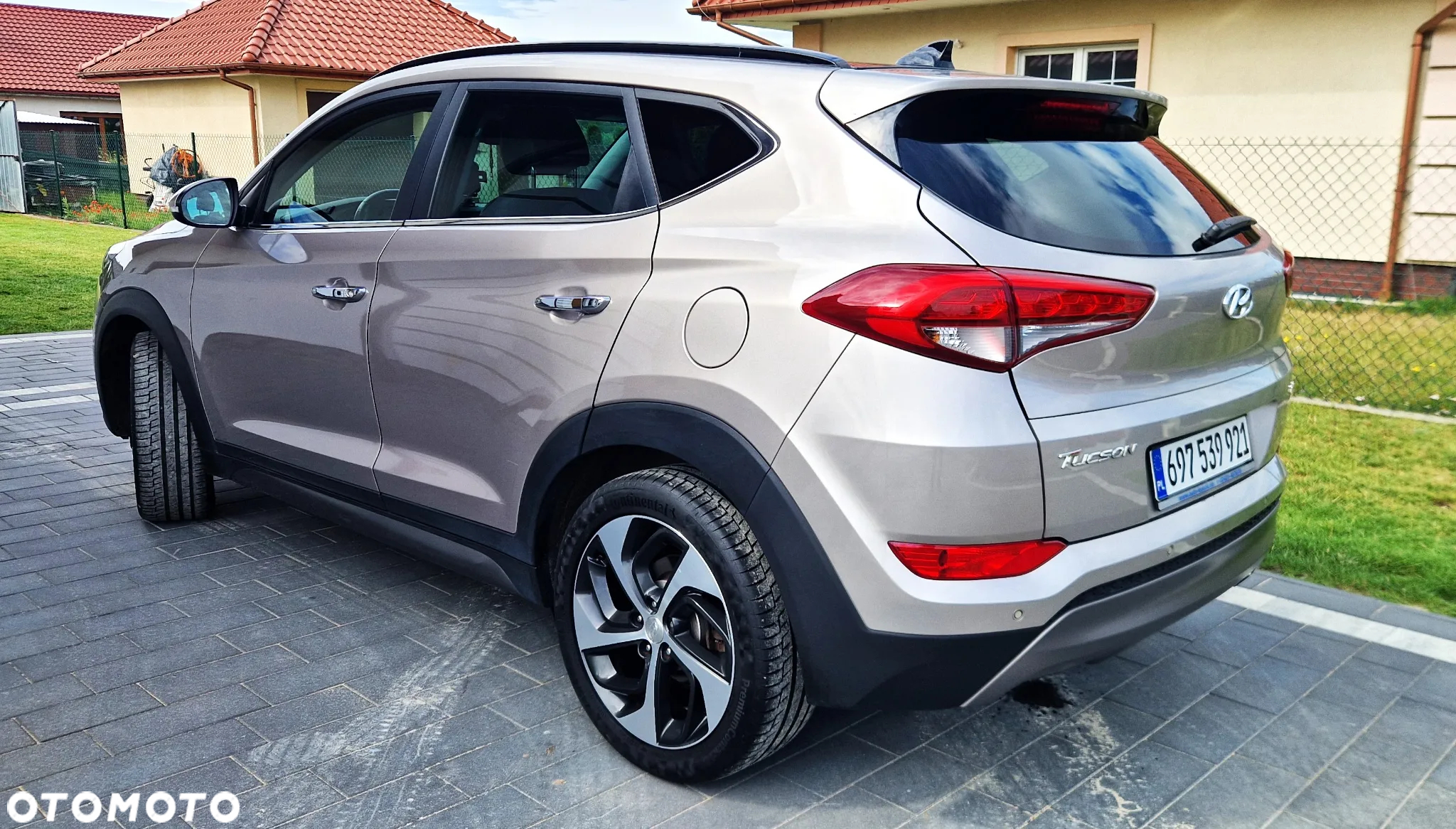 Hyundai Tucson 1.6 Turbo 2WD Navi - 8