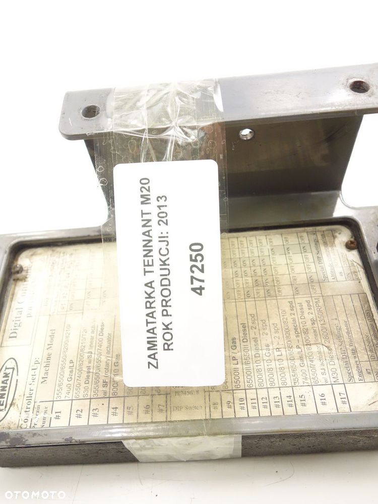 Zamiatarka Tennant M20 Moduł Sterownik Komputer 1040835 - 6