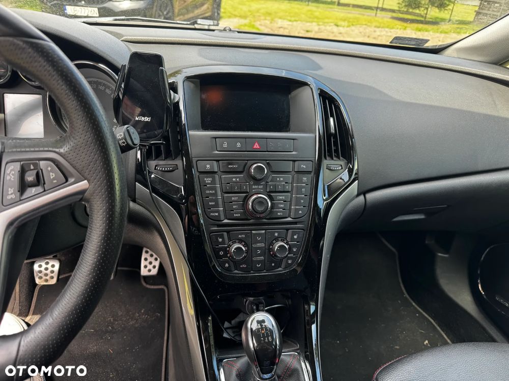 Opel Astra 2.0 CDTI Bi-Turbo S&S - 10