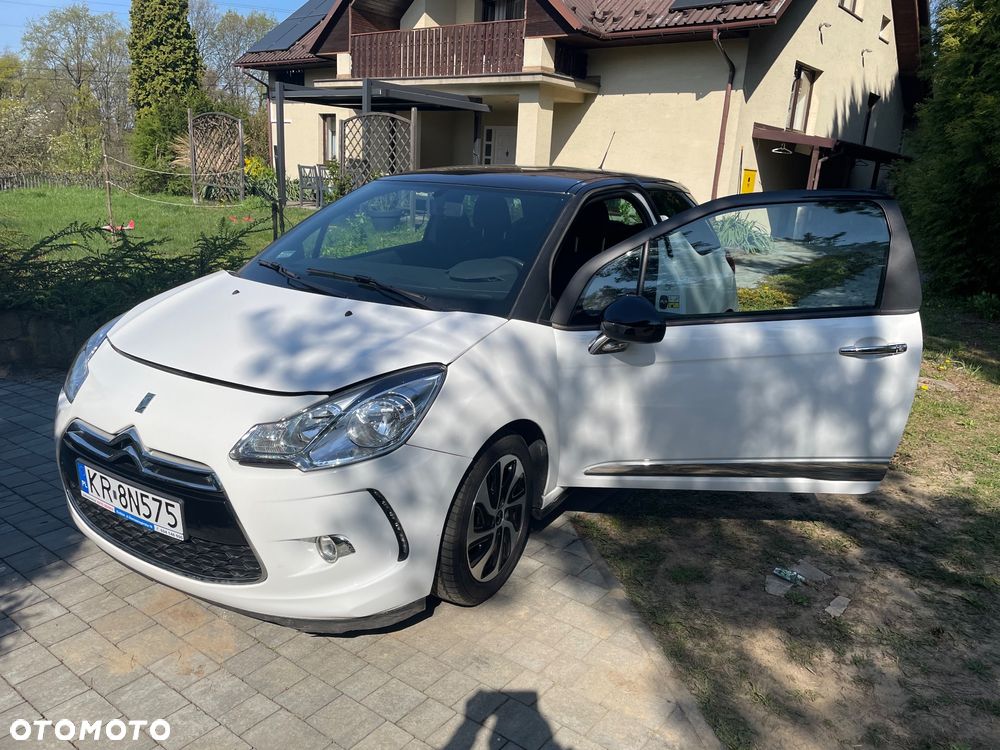 Citroën DS3 BlueHDi 100 SoChic - 1