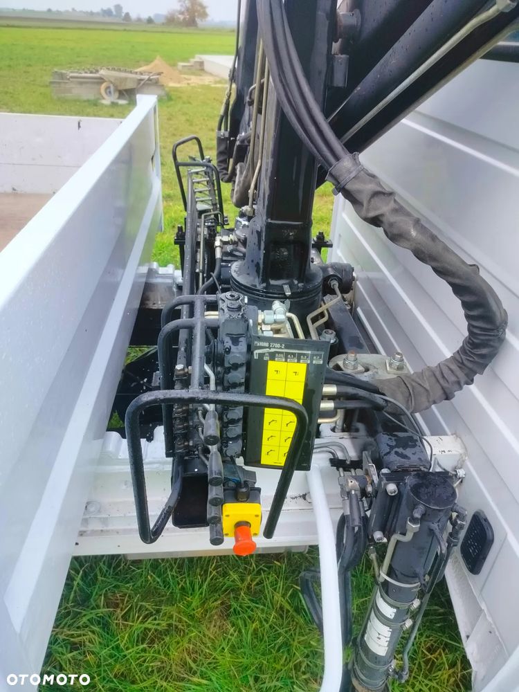 Mercedes-Benz Sprinter - 14