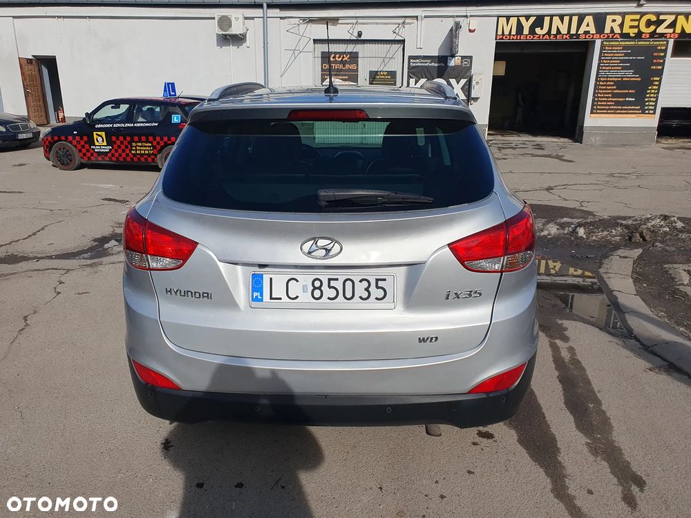 Hyundai ix35 2.0 4WD Premium - 5