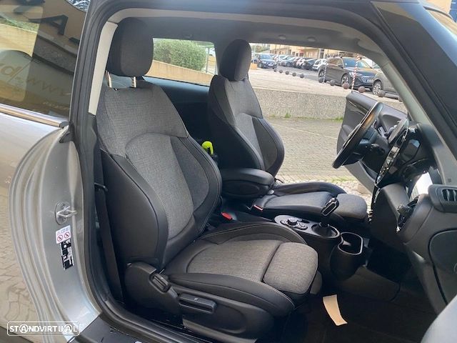 MINI 3 Portas Cooper SE - 19