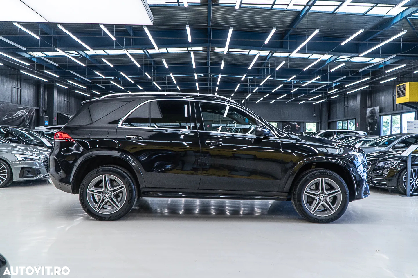 Mercedes-Benz GLE 350 d 4Matic 9G-TRONIC AMG Line - 19