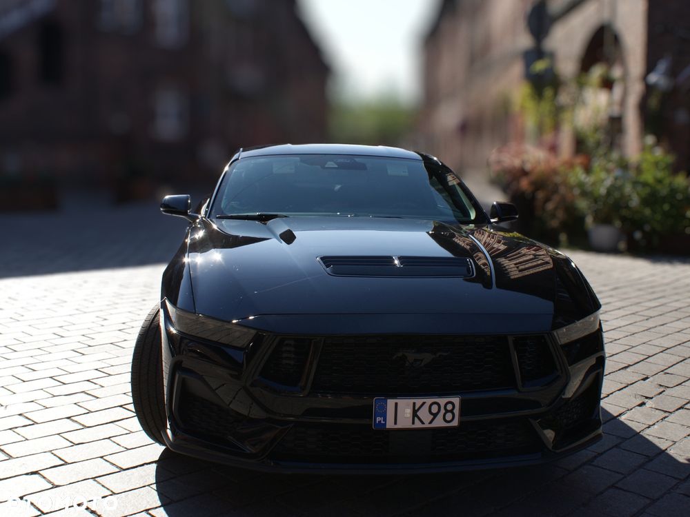 Ford Mustang - 7