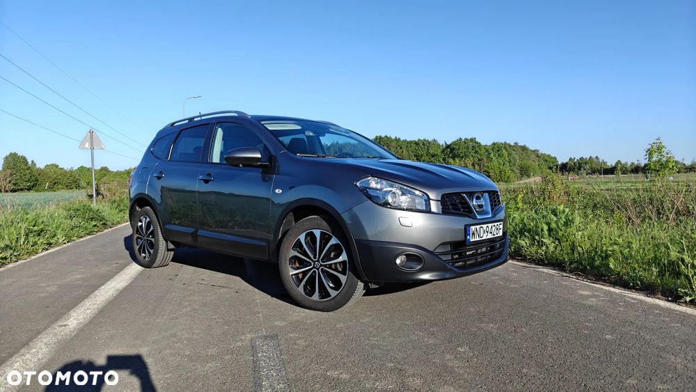 Nissan Qashqai+2 2.0 4x4 Tekna CVT - 2