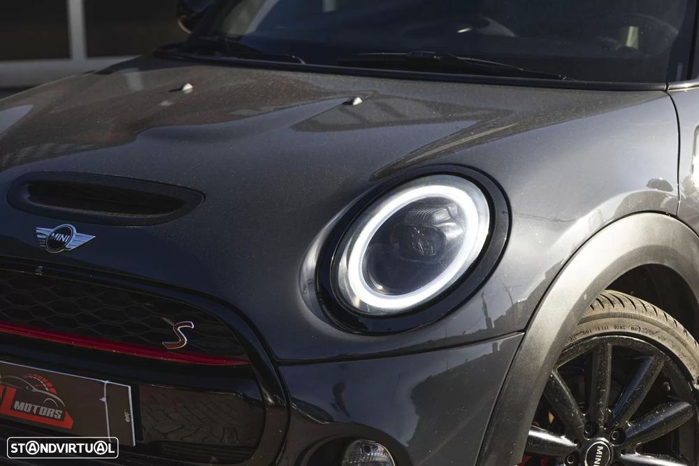MINI 3 Portas Cooper SD Auto - 7