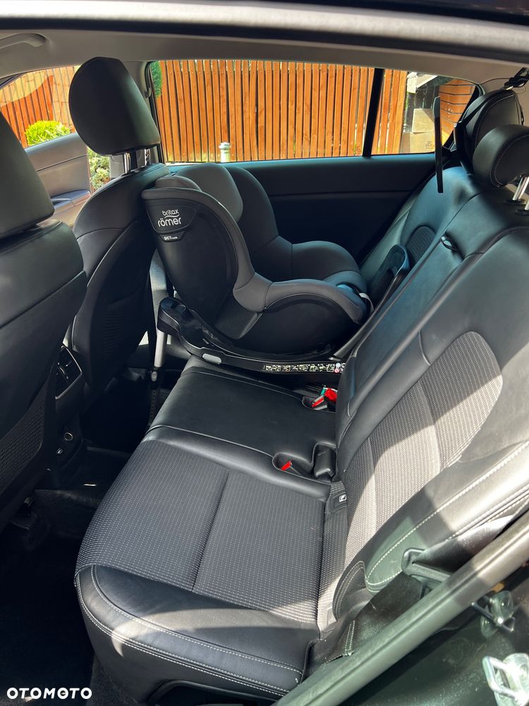 Kia Sportage 1.7 CRDI XL 2WD - 19