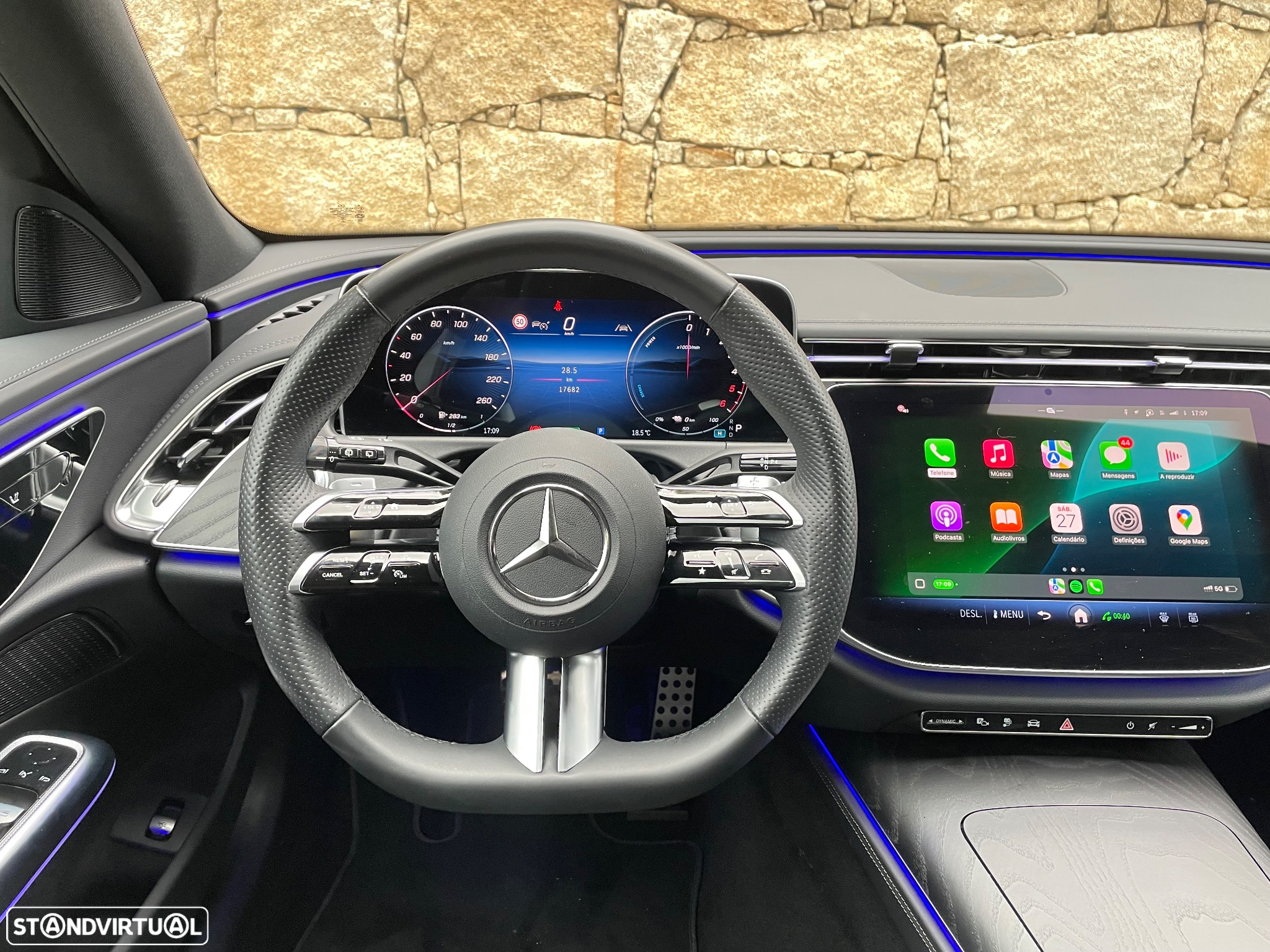 Mercedes-Benz E 300 de AMG Line - 30